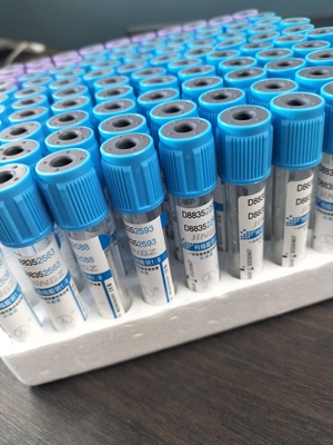 医療用 カスタマイズされたPETガラス 試験 塩酸塩 3.2% PTチューブ 2-10ml 真空血液採集チューブ